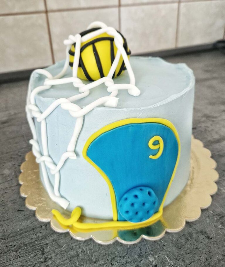 glutenmentes-laktozmentes-vizilabdas-torta